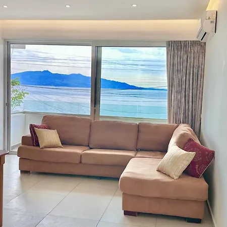 Sea View * Sarandë