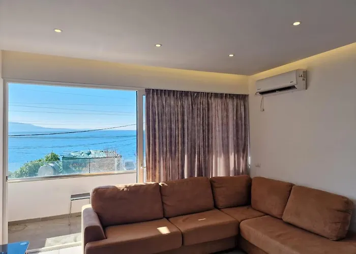 Apartment Sea View Sarande